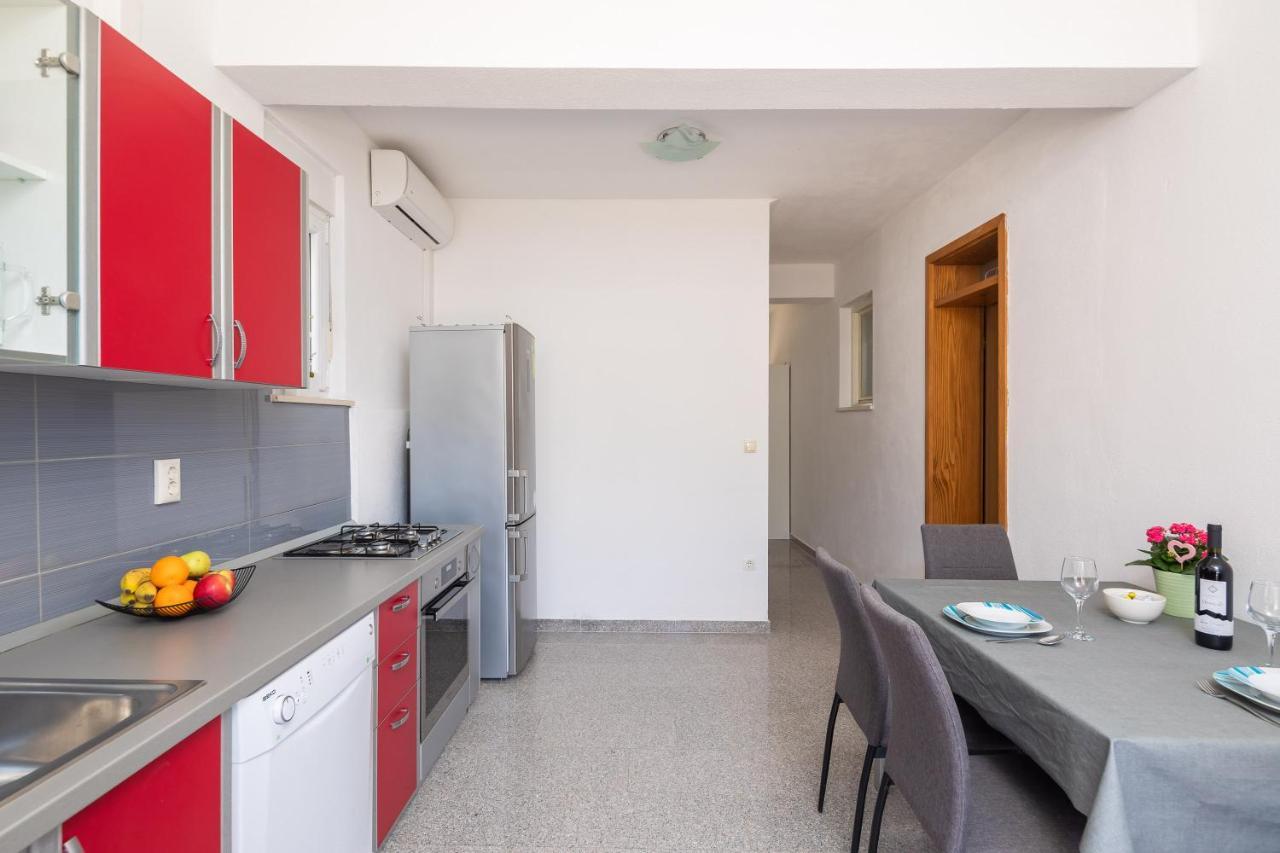 Aqua Vista Apartments Lokva Rogoznica Buitenkant foto