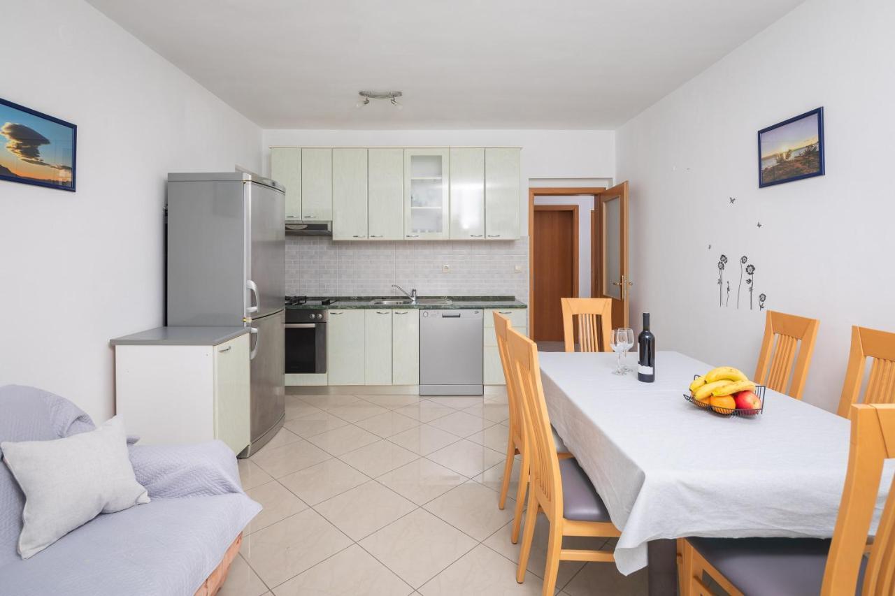 Aqua Vista Apartments Lokva Rogoznica Buitenkant foto